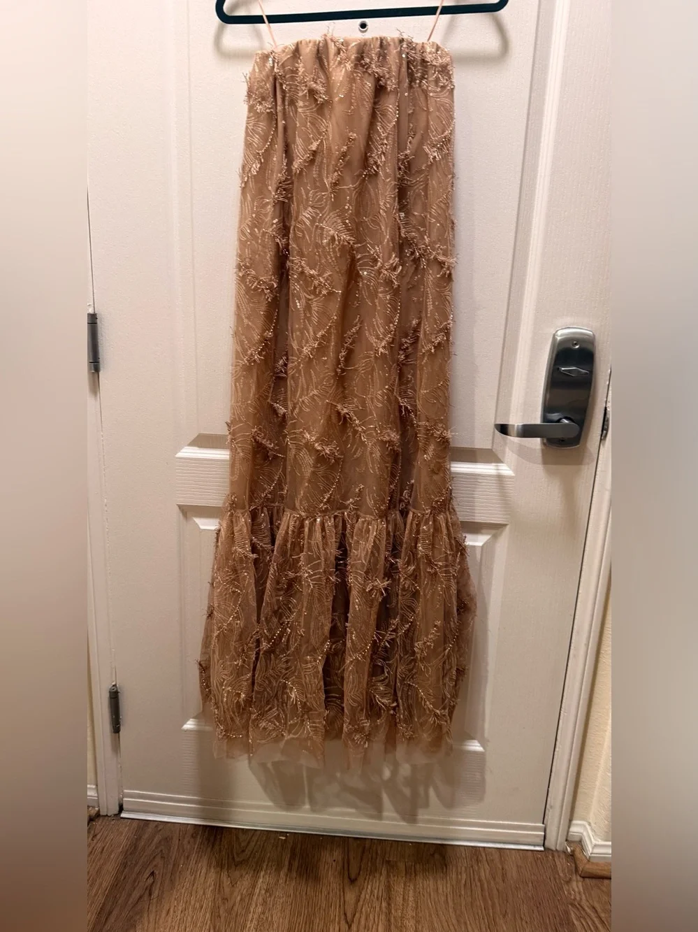 Helsi Cara Strapless Sequin Embroidered Gown in Tan Size XS NWT - Picture 5 of 8